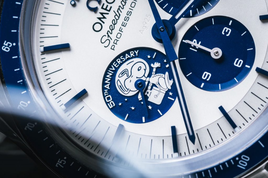 Replica Omega Speedmaster Silver Snoopy 2020